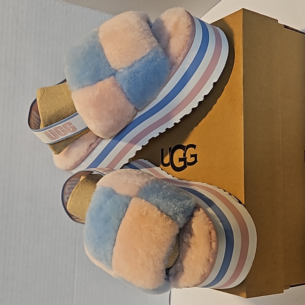 (EUC) UGG| DISCO CHECKERED PLATFORM SHOES